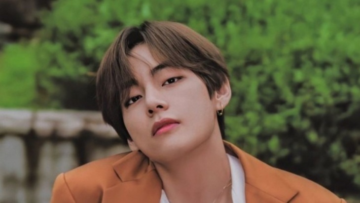 Rayakan Ulang Tahun V BTS, Simak Nih 4 Lagu Solo Terbaiknya