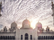 Nostalgia Sandal Masjid Favorit Negeri Aing