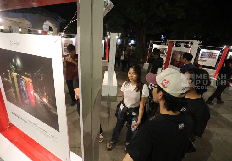Menilik Pameran Foto Pemenang Anugerah Pewarta Foto Indonesia 2025 di Loji Gandrung