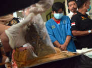 Ketahuan Bawa Ganja, Polisi Tangkap Penumpang Kapal