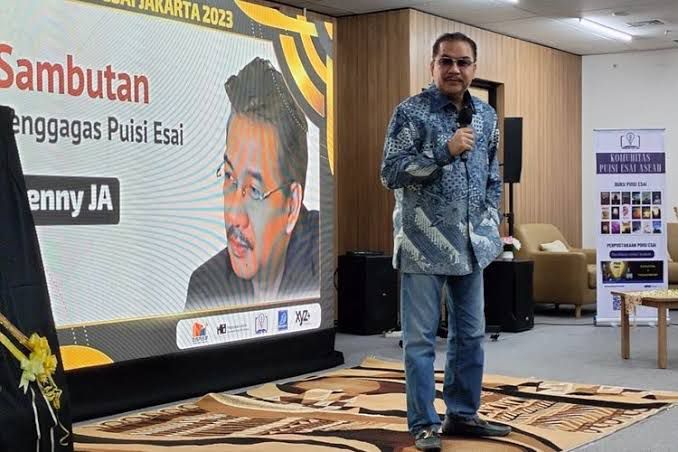 Demi Dukung 'Festival Tahunan Puisi Esai', Denny JA Hibahkan Dana Abadi