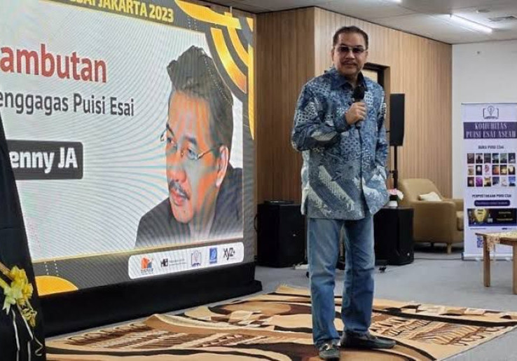 Demi Dukung 'Festival Tahunan Puisi Esai', Denny JA Hibahkan Dana Abadi