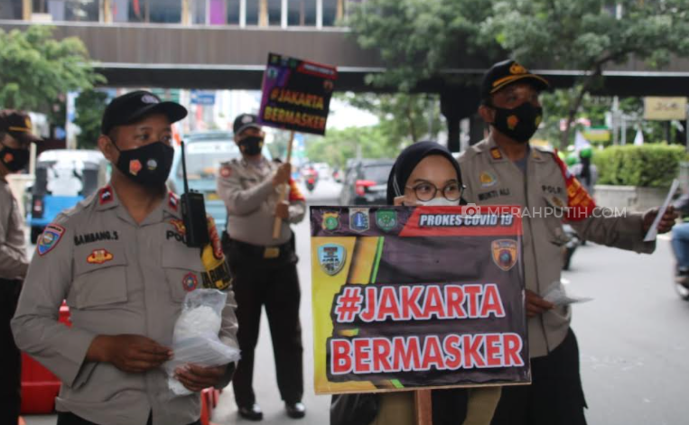 Tekan Penyebaran COVID-19, Polisi Bikin Gerakan 'Jakarta Bermasker'