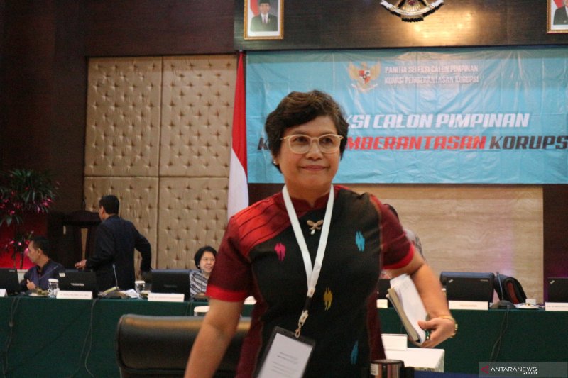 Capim KPK Lili Pintauli Siregar menjalani uji publik di hadapan pansel dan panelis di gedung Sekretariat Negara Jakarta, Rabu (28/8). ANTARA/Desca Lidya Natalia.