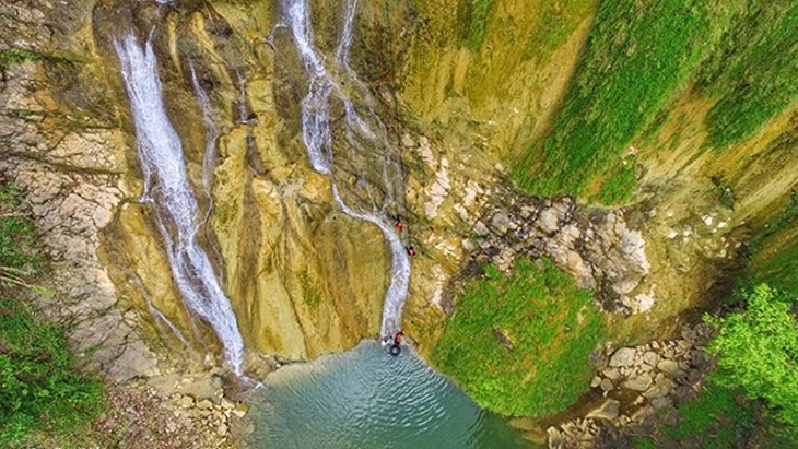 Curug Koja Cikatomas, Tasikmalaya, Masih Alami namun Mudah Didatangi