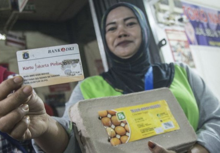 Tahun Depan Bantuan Kartu Lansia Jakarta Dikurangi hingga Setengahnya