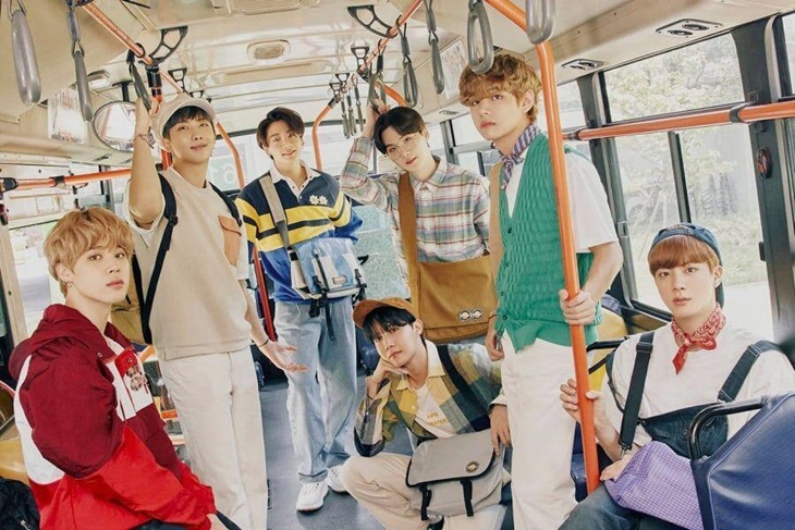 Jadi Musisi Asia Pertama, BTS Tampil di Cover Rolling Stone