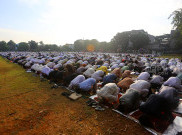 Ribuan Umat Muslim Muhammadiyah Shalat Idul Fitri 1 Syawal 1447 H di Lapangan Sepak Bola Rempoa