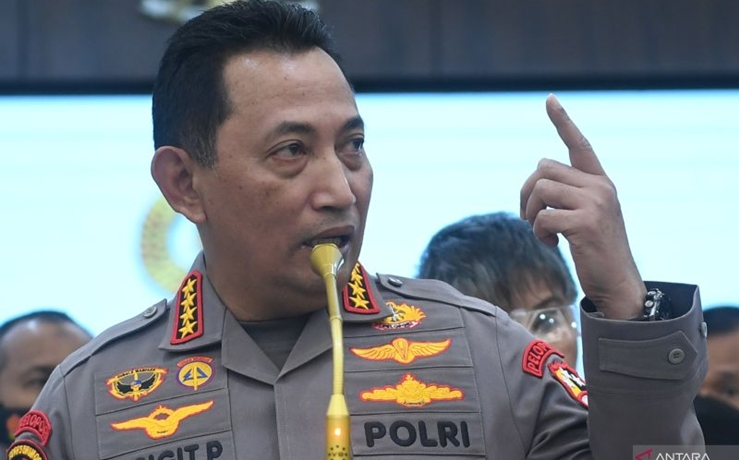 HUT Ke-77 RI , Kapolri Sebut Jadi Momentum Bangsa Bergerak Lebih Cepat