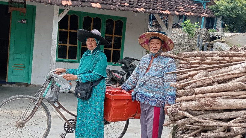 Kisah Sumarno, Pedagang Pentol Bakso Gapai Mimpi Naik Haji Setelah Menabung 27 Tahun