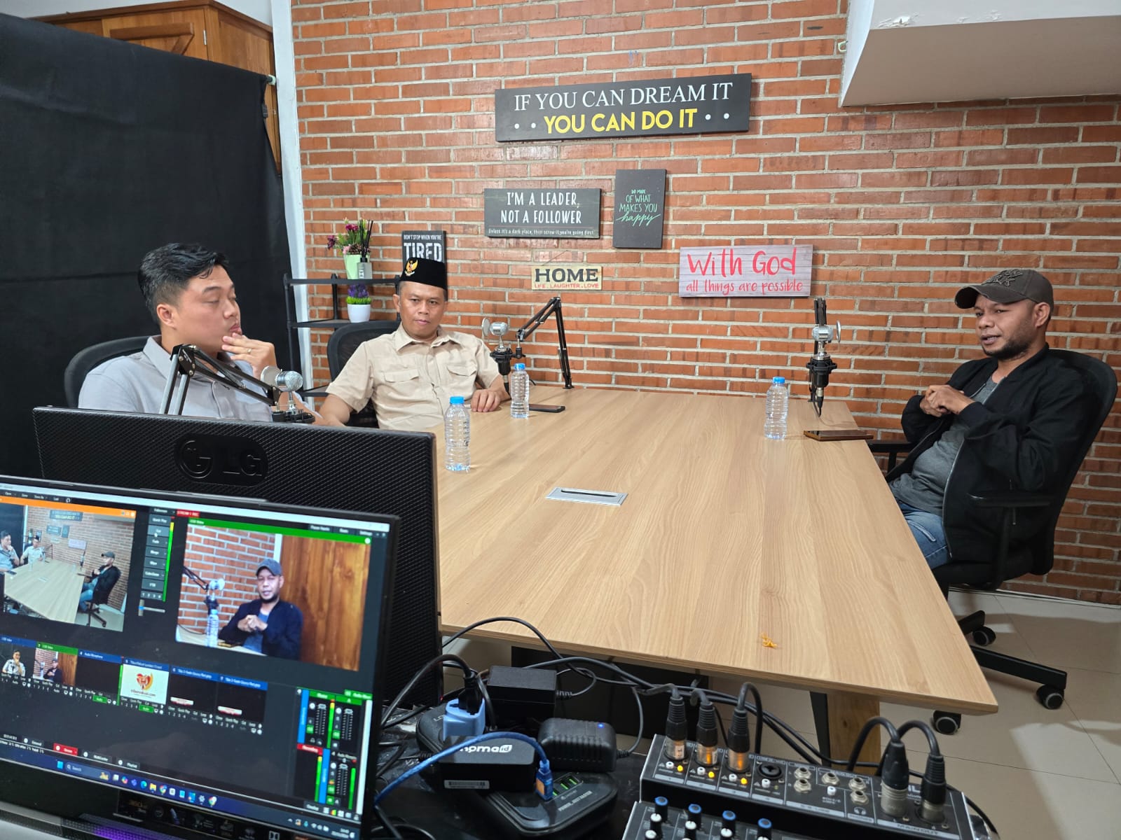 Politik Dinasti Erat dengan KKN, Pengamat Ingatkan Warga Banten Kritis saat Pilkada 2024