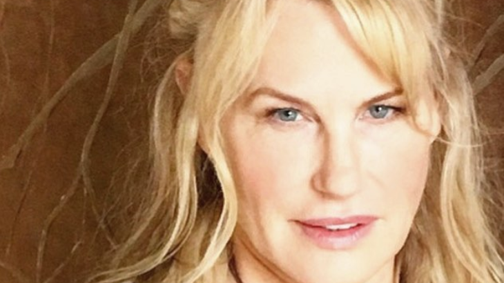 Buktikan Kemampuan Perempuan, Daryl Hannah Sutradarai 'Paradox'