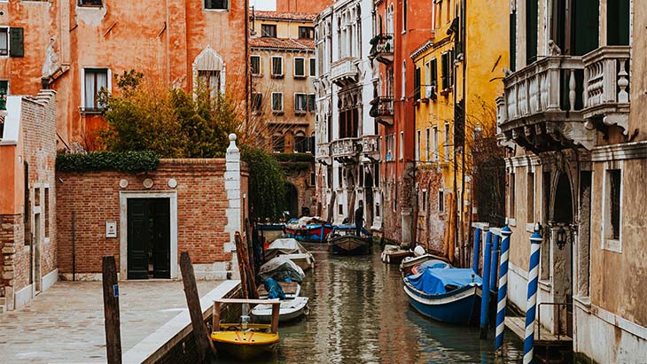 Venezia Batasi Turis Berkelompok dan Melarang Pengeras Suara