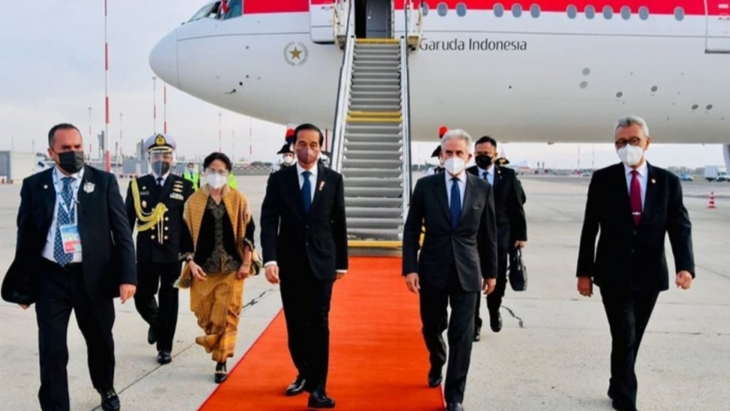 Sampai di Italia, Jokowi Langsung Hadapi Agenda Padat Bidang Ekonomi-Kesehatan