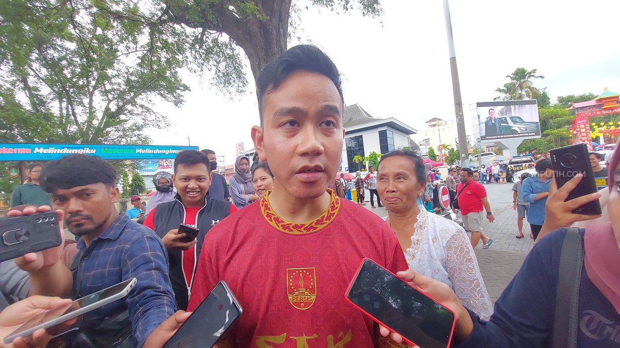 Respons Gibran usai Erick Thohir Dinyatakan Lolos Administrasi Caketum PSSI