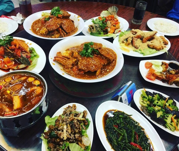 Tak Perlu ke Singapura untuk Cicipi Kuliner Ini