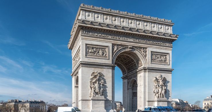 Enggak Cuma Menara Eiffel, Nih Alasan Lain Mengapa Kamu Harus Traveling ke Prancis