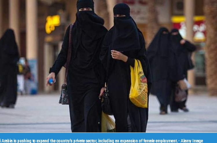 Saudi Tinggalkan Aturan Lama Buka Usaha bagi Perempuan