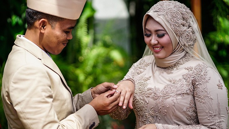 Potret Ketangguhan Istri TNI, Jalani Pernikahan Jarak Jauh Jepang-Papua