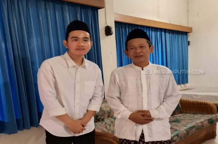   Gibran Temui Guru Ngaji Jokowi dan Tokoh Masyarakat di Solo, Apa Apa?