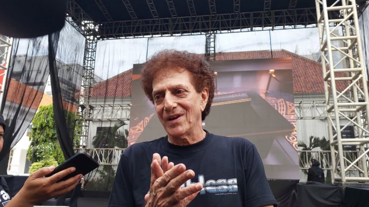 Masih Terus Berkarya, Ahmad Albar Terapkan Pola Hidup Sehat 