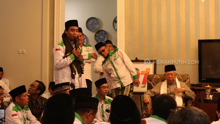 Lewat Selawat, Vokalis Setia Band Dukung Kiai Ma'ruf sampai Mati