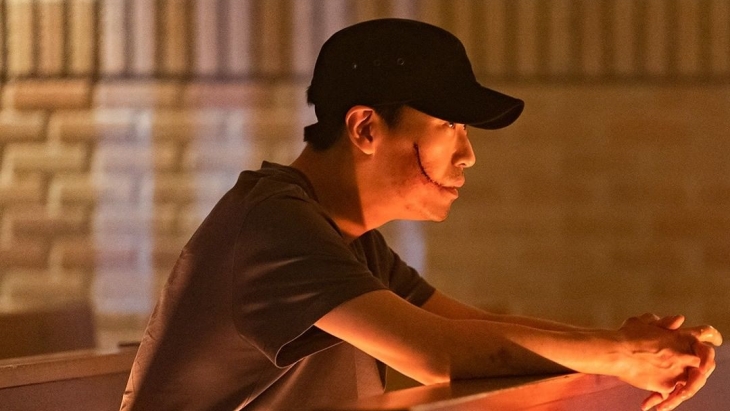 Joo Dan Tae kabur dari Jepang. (Foto: Instagram/@sbsdrama.official)