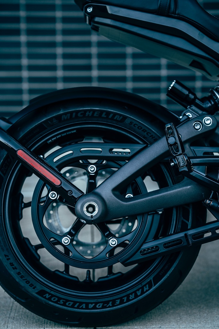 sepeda motor