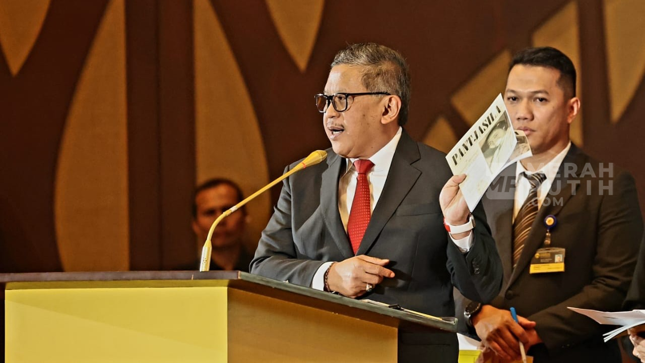 Sidang Promosi Doktor, Hasto Singgung Abuse Of Power yang Terjadi di Pilpres 2024