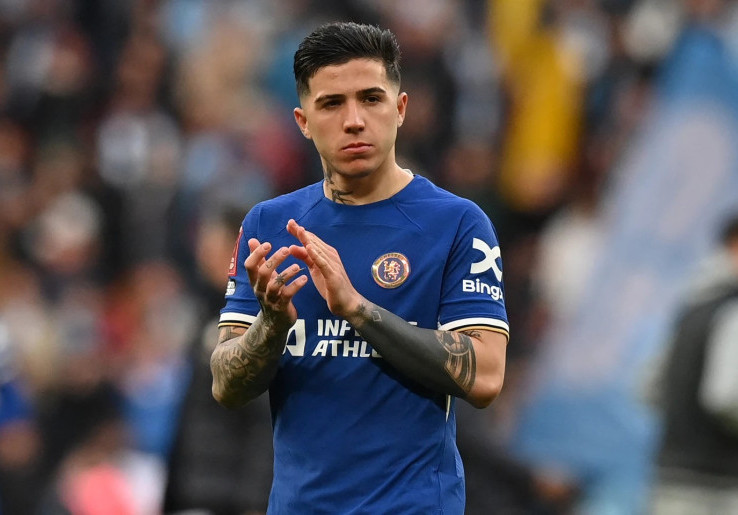 Enzo Fernandez Ketahuan Cari Rumah di Madrid, Isyaratkan Gabung Real Madrid?