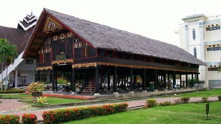 Membedah Filosofi 'Krong Bade' Rumah Adat Aceh