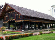 Membedah Filosofi 'Krong Bade' Rumah Adat Aceh