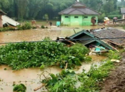 Polisi Penyelamat Korban Banjir Bandang, Meninggal Dunia 