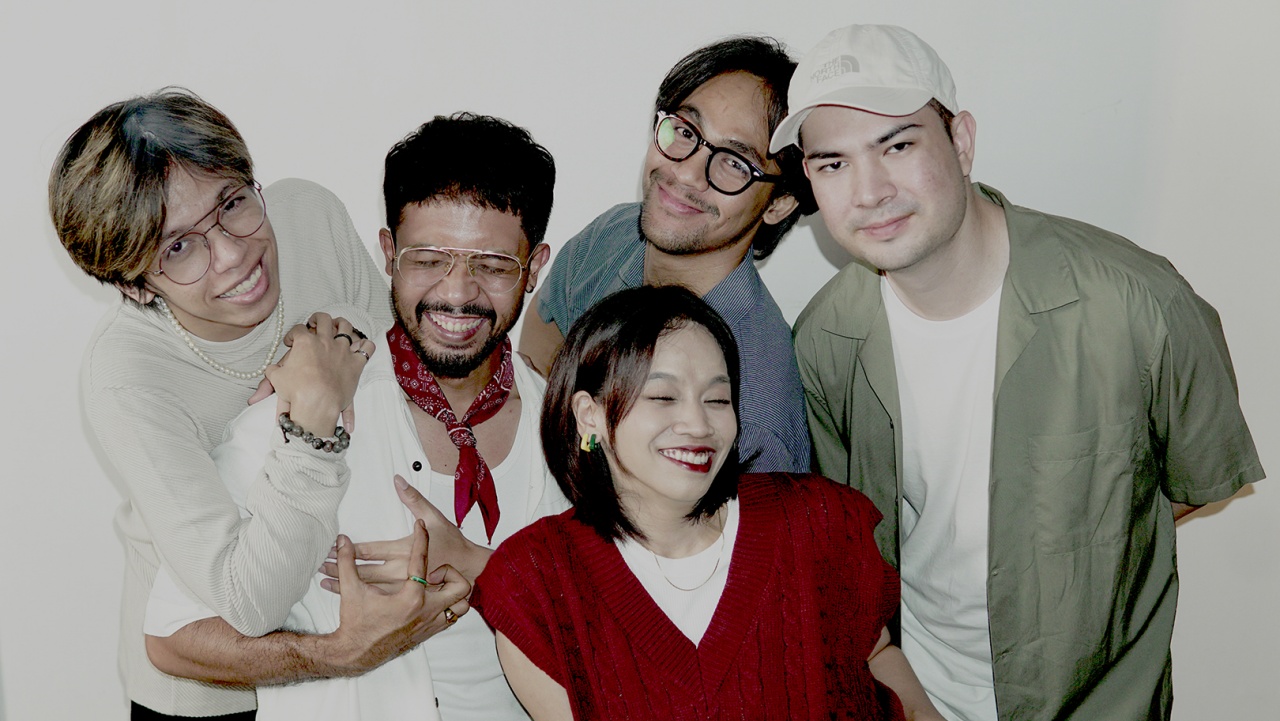 Gambaran Seseorang 'Belum Bernyali' di Single Terbaru Harra.