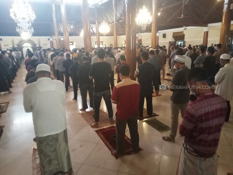 Susah Terapkan Protokol Kesehatan, MUI Minta Shalat Idul Adha Tidak di Lapangan