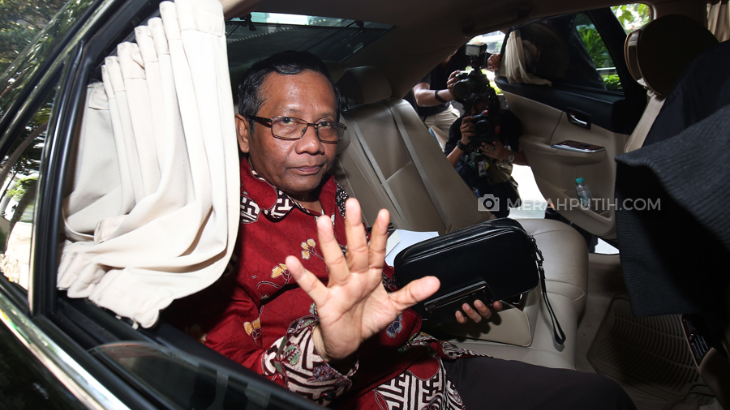 Soal Bendera Terbalik, Mahfud MD: Maaf Tidak Cukup
