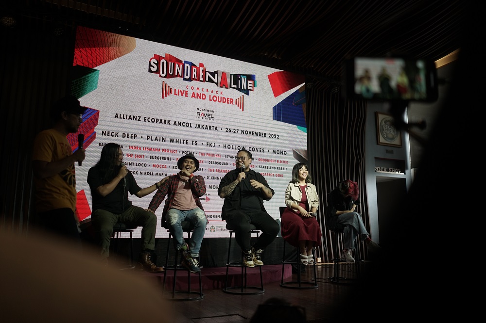 Benarkah Weezer Bakal Mengguncang Panggung Soundrenaline 2022?