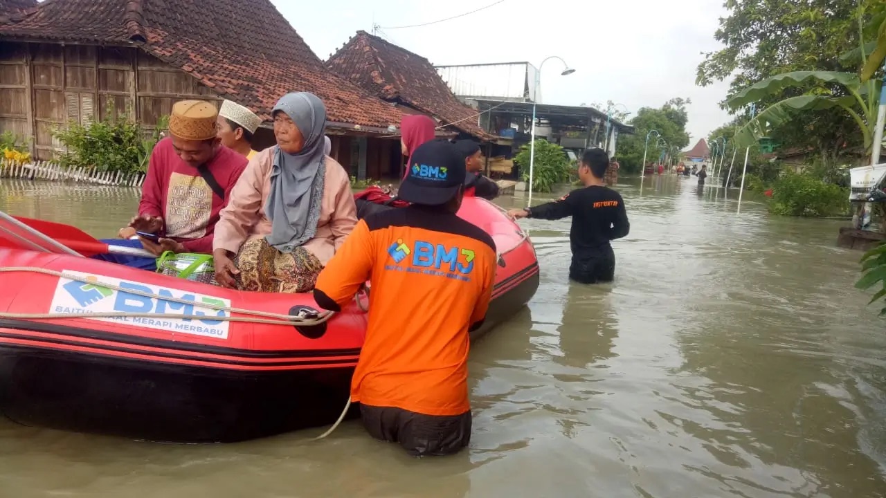 Waspadai Ancaman Cuaca Ekstrem Pemicu Banjir hingga Angin Kencang Sepekan Mendatang