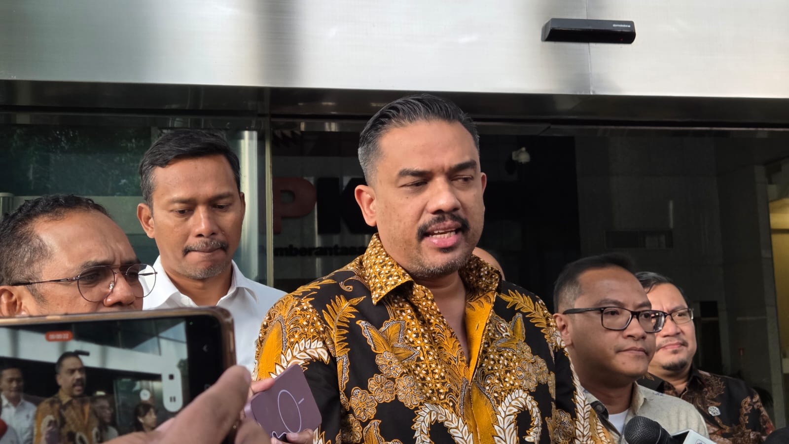 Datangi KPK sebagai Bentuk Pembelaan, Menteri UMKM Maman Abdurrahman: Istri Saya Direndahkan, Bahkan Difitnah