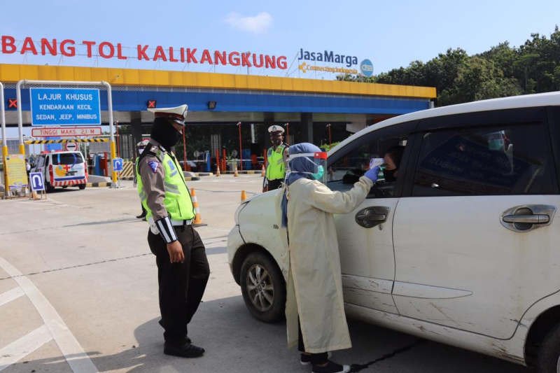 Tak Miliki SIKM, Ribuan Kendaraan Ditolak Masuk ke Jakarta