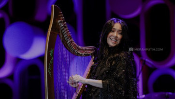 Seniman Harpa, Maya Hasan Mendadak Jazz