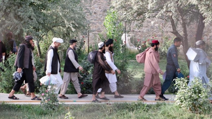 Taliban Tuntut Joe Biden Penuhi Janji Penarikan Pasukan AS