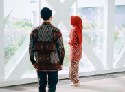 5 Tip Mengenakan Batik nan Trendi