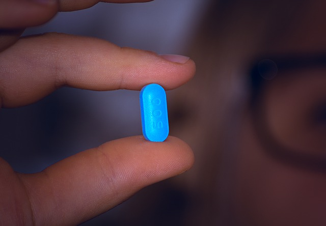 Obat ARV Tersendat, ODHA Berhadap Uji Klinis Vaksin COVID-19 Sukses