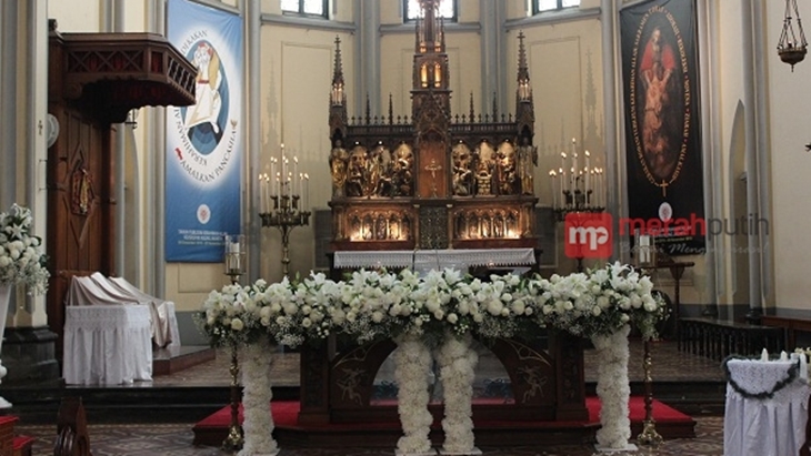 Umat Kristiani Diminta Tak Liburan saat Perayaan Natal 2020
