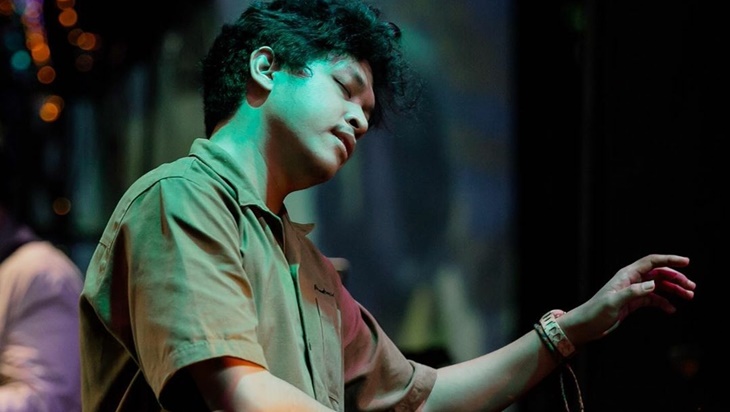 Musik Bahasa Aspirasi ala Hindia