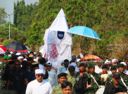 Prosesi Pemakaman Anggota DPR Rachmat Gobel di TMP Kalibata Jakarta