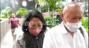 Istri mantan Gubernur Sumatera Selatan (Sumsel) Alex Noerdin, Eliza Alex Noerdin (MP/Ponco Sulaksono)