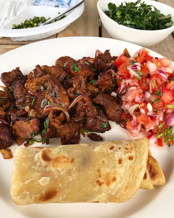  Nyama choma makanan nasional terkenal dari Kenya. (Foto: instagram.com/soni.side.up)