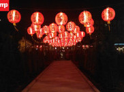  Imlek, Kelenteng Satya Budhi Bandung Dibanjiri Pengunjung